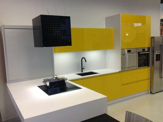 Вытяжка Falmec E.ion RUBIK isola 42 vetro nero (450) preview 5